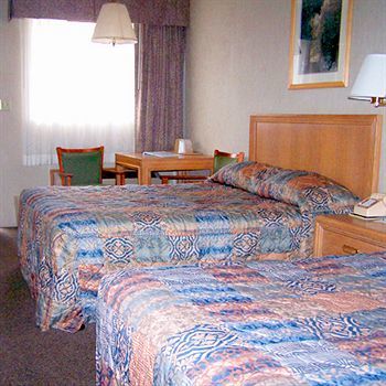 Main Motel - An Independent Magnuson Hotel إلي المظهر الخارجي الصورة
