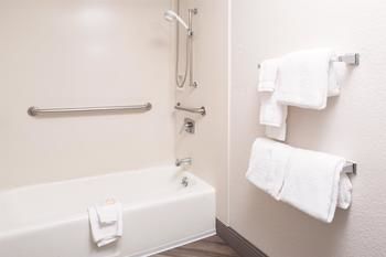 Main Motel - An Independent Magnuson Hotel إلي المظهر الخارجي الصورة